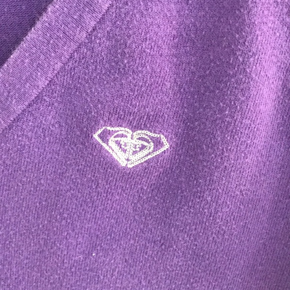 Roxy v-neck sweater - Picture 2 of 6